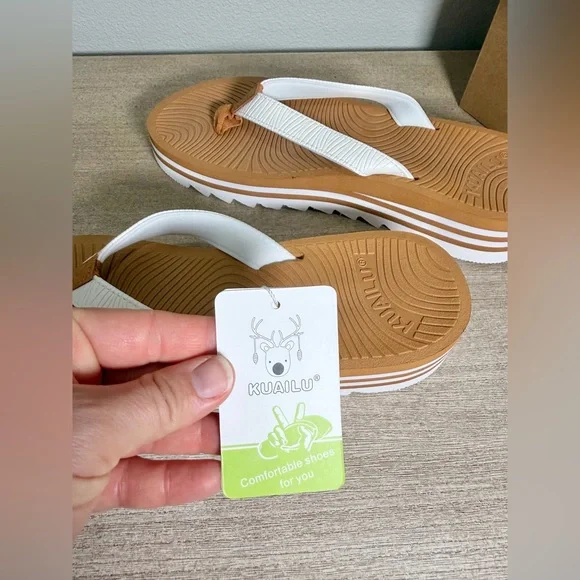 NWT KUAILU Sandal Flip Flop Thong Yoga Cushion Elegant White Tan Women Size 8 - Picture 6 of 10